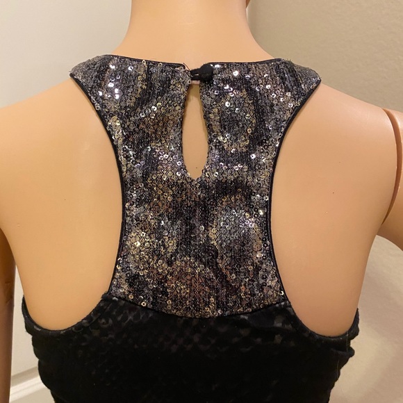 Express Snakeskin & Sequin Print Racerback Top - S - Picture 5 of 6